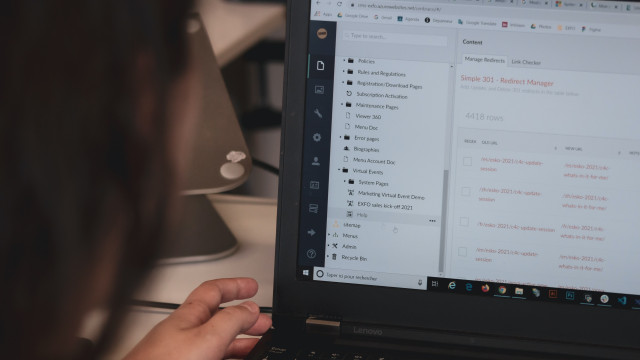 Content Management System (CMS)